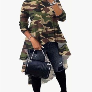 NWOT Plus Size Camouflage Asymmetrical Hem Tunic Top/Shirt/Blouse High/Low